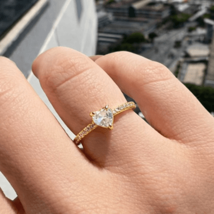 Anel Solitário em Ouro 18k Love Stone - Imagem 3
